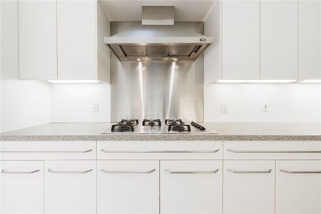 3 Scr Lane, Perinton, NY 14564