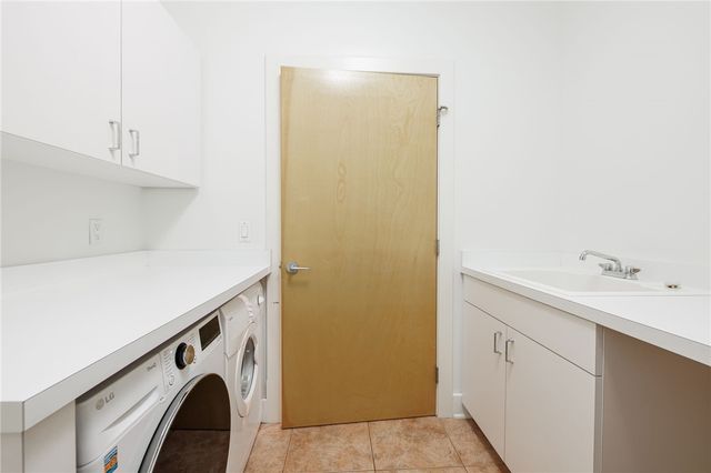 3 Scr Lane, Perinton, NY 14564