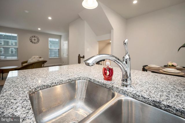 36075 COYOTE TRL, Locust Grove, VA 22508