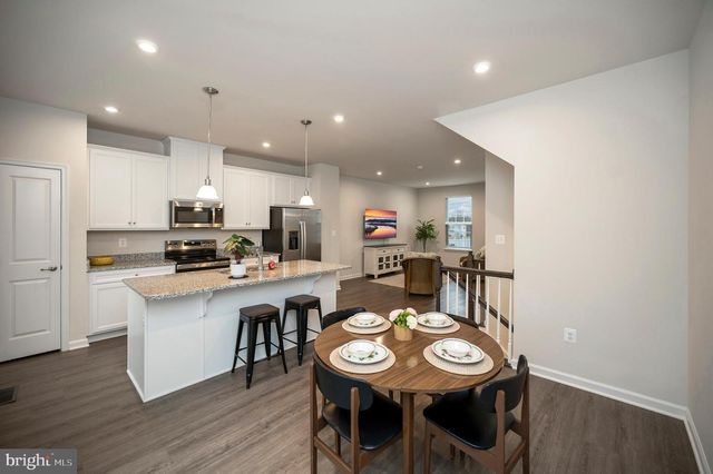 36075 COYOTE TRL, Locust Grove, VA 22508