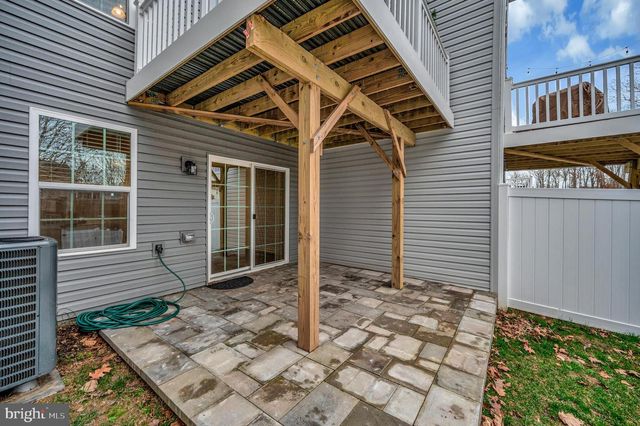 36075 COYOTE TRL, Locust Grove, VA 22508