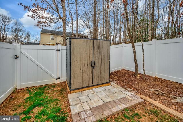 36075 COYOTE TRL, Locust Grove, VA 22508