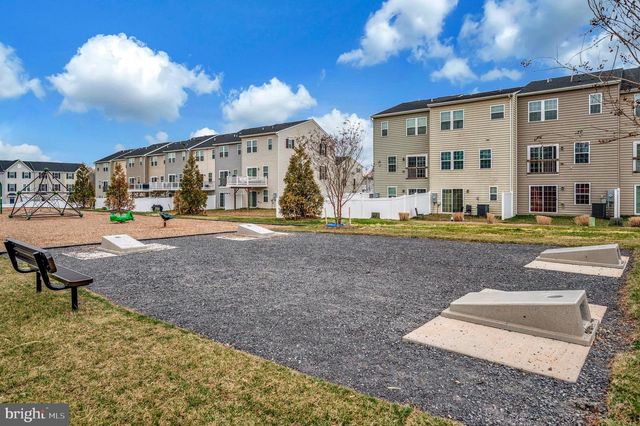 36075 COYOTE TRL, Locust Grove, VA 22508