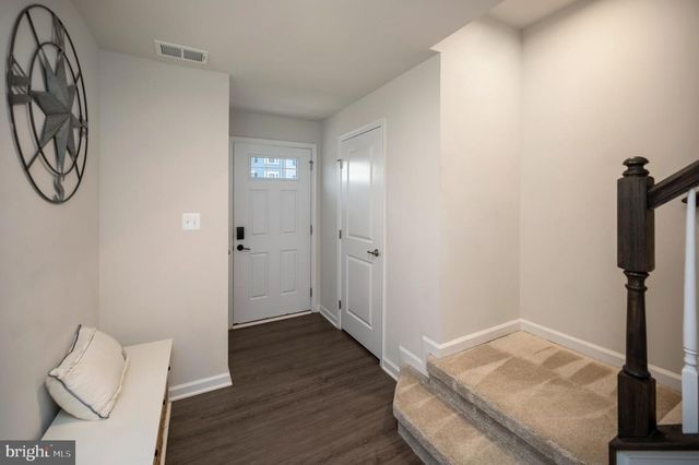 36075 COYOTE TRL, Locust Grove, VA 22508