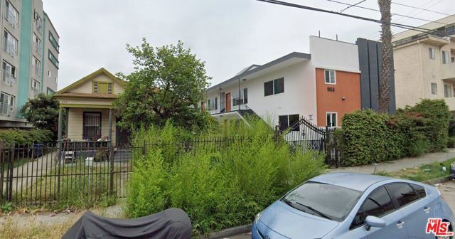 951 S Ardmore Avenue, Los Angeles, CA 90006