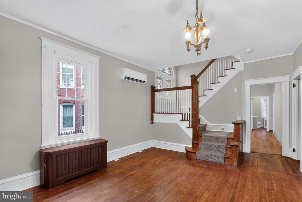 515 HAMILTON ST, NORRISTOWN, PA 19401 — photo 5