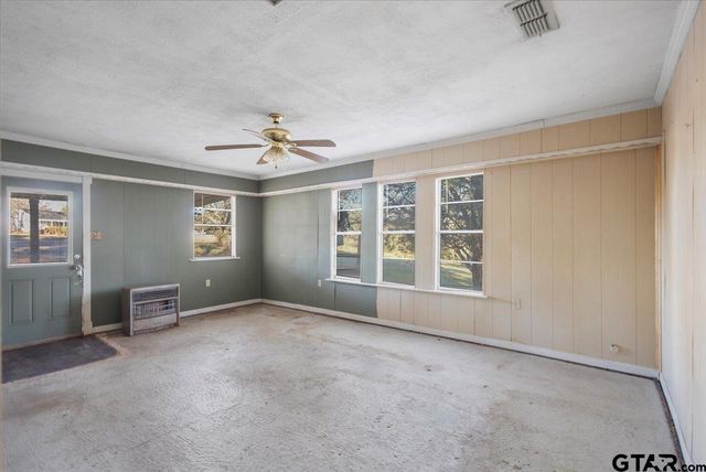 10715 S CR 461, Laneville, TX 75667