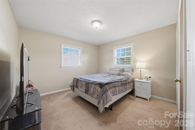 184 Edgegreen Court, Taylorsville, NC 28681