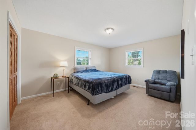 184 Edgegreen Court, Taylorsville, NC 28681
