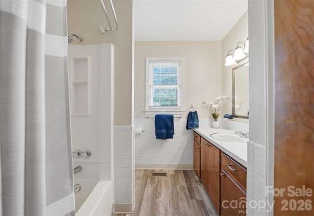 184 Edgegreen Court, Taylorsville, NC 28681