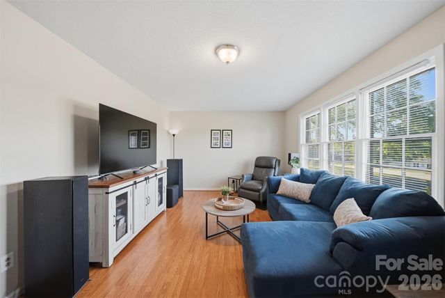 184 Edgegreen Court, Taylorsville, NC 28681