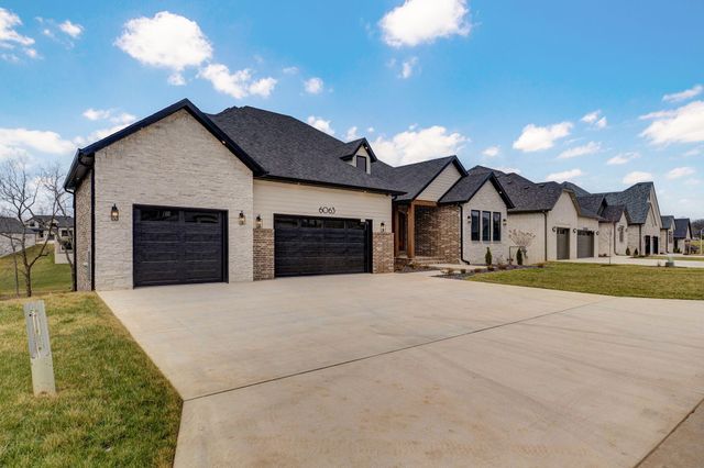 6063 S Dollison Avenue, Springfield, MO 65810