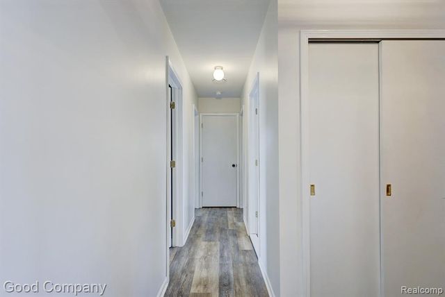 4896 Chicago Road, Warren, MI 48092