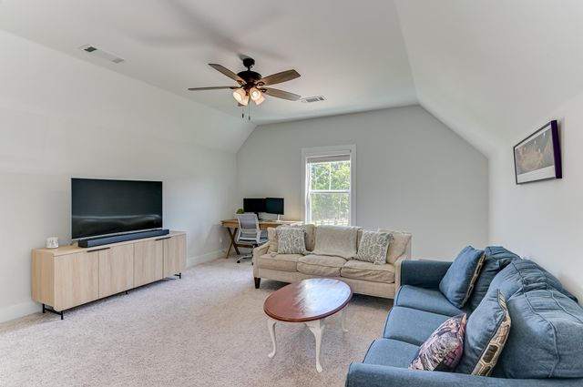 924 Hurryoff Lane, Aiken, SC 29803