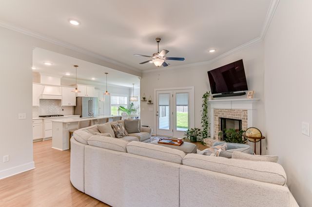 924 Hurryoff Lane, Aiken, SC 29803