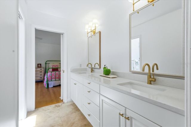 4689 PINE HARRIER DRIVE, Sarasota, FL 34231