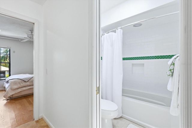 4689 PINE HARRIER DRIVE, Sarasota, FL 34231
