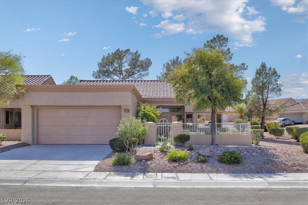 2849 Bluffpoint Drive, Las Vegas, NV 89134 — exterior