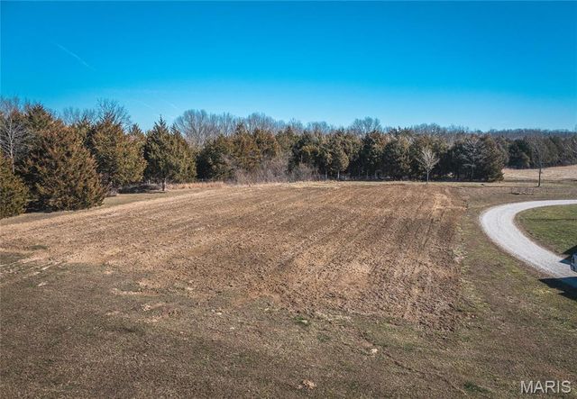 11373 Thunder Ridge Road, Richwoods, MO 63071