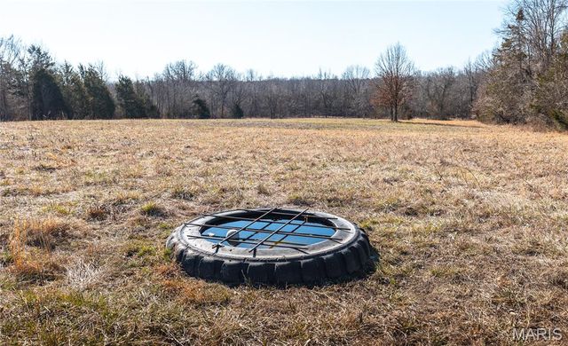 11373 Thunder Ridge Road, Richwoods, MO 63071