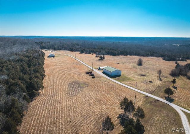 11373 Thunder Ridge Road, Richwoods, MO 63071