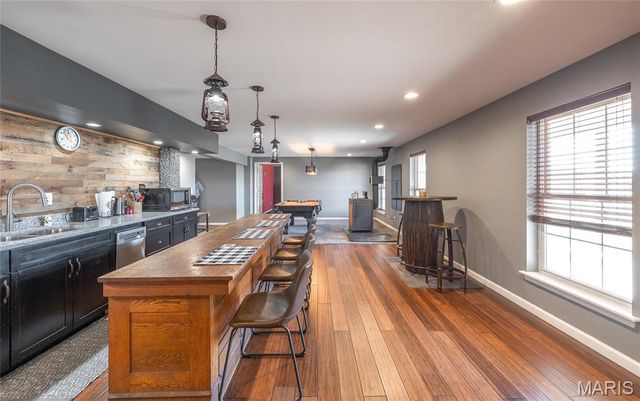 11373 Thunder Ridge Road, Richwoods, MO 63071