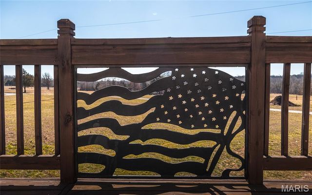 11373 Thunder Ridge Road, Richwoods, MO 63071