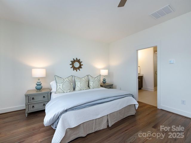 3022 Kalex Court, Charlotte, NC 28204