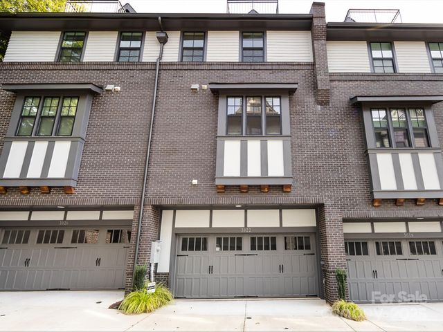 3022 Kalex Court, Charlotte, NC 28204