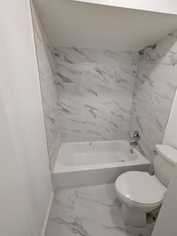 6001 Reims Road 1412, Houston, TX 77036