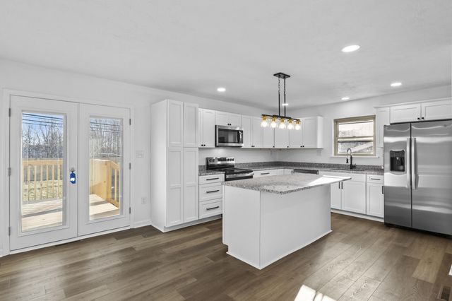 3713 Sundart Drive, Lexington, KY 40517