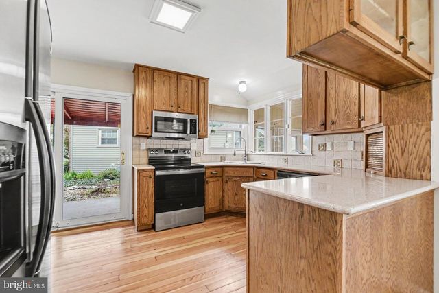 1191 LETCHWORTH RD, Camp Hill, PA 17011