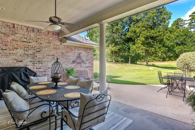 9472 Wrenwood Boulevard, Shreveport, LA 71106