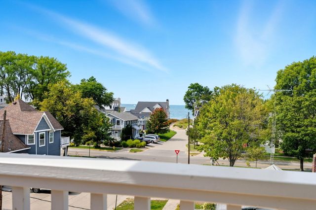 622 Vine Street, St. Joseph City, MI 49085