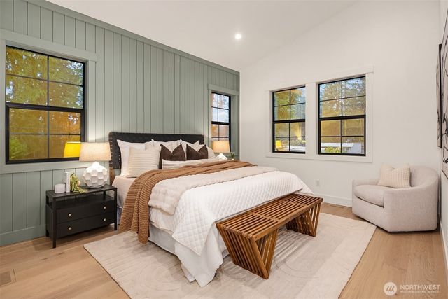 809 166th Avenue NE, Bellevue, WA 98008