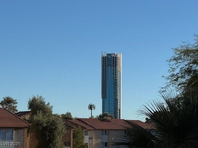 3567 Arville Street 706B, Las Vegas, NV 89103