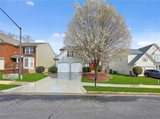 528 Drifton Way, Woodstock, GA 30188