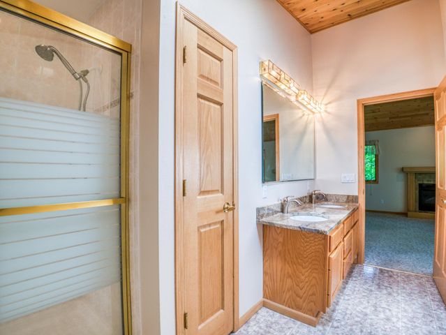 19559 Irvine Avenue NW, Bemidji, MN 56601