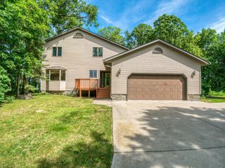 19559 Irvine Avenue NW, Bemidji, MN 56601