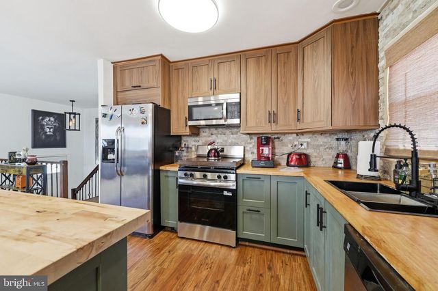 414 QUARRY AVE, Capitol Heights, MD 20743