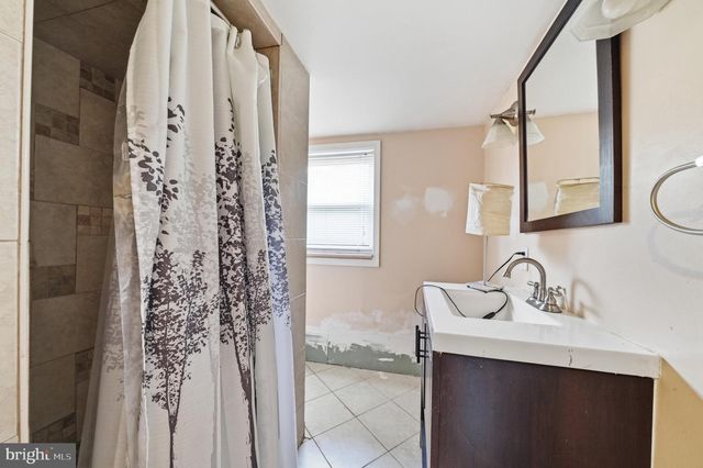 414 QUARRY AVE, Capitol Heights, MD 20743