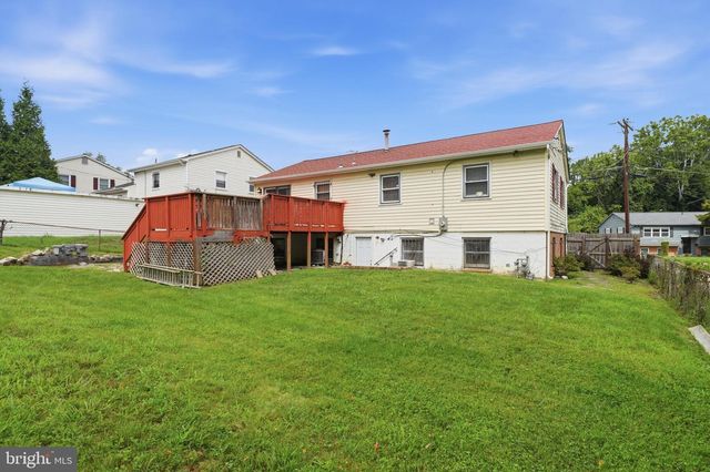 414 QUARRY AVE, Capitol Heights, MD 20743