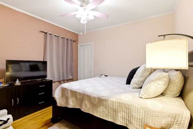 2936 N Kenneth Avenue, Chicago, IL 60641