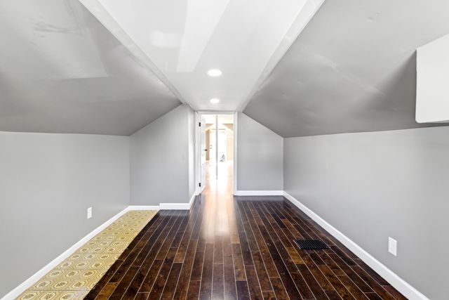 2936 N Kenneth Avenue, Chicago, IL 60641