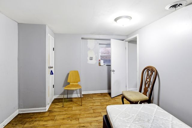 2936 N Kenneth Avenue, Chicago, IL 60641