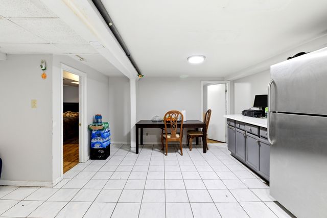 2936 N Kenneth Avenue, Chicago, IL 60641