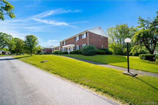 44 Manor Drive 44, Cornwall, NY 12518