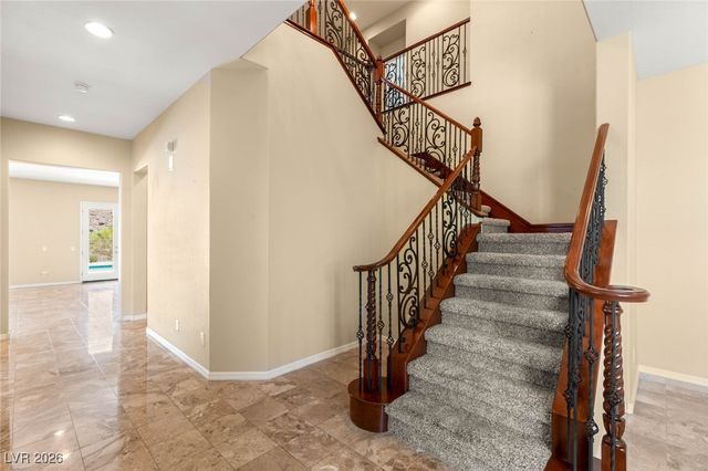 17 Morninglow Pass, Henderson, NV 89052