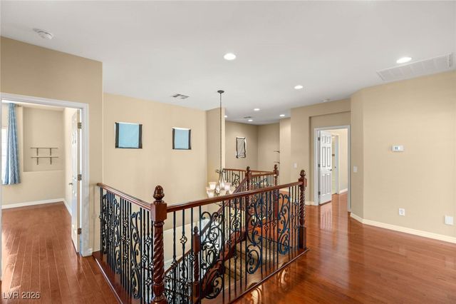 17 Morninglow Pass, Henderson, NV 89052