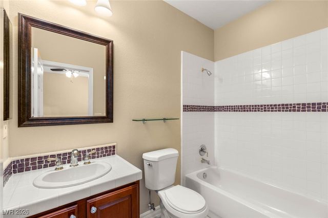 17 Morninglow Pass, Henderson, NV 89052